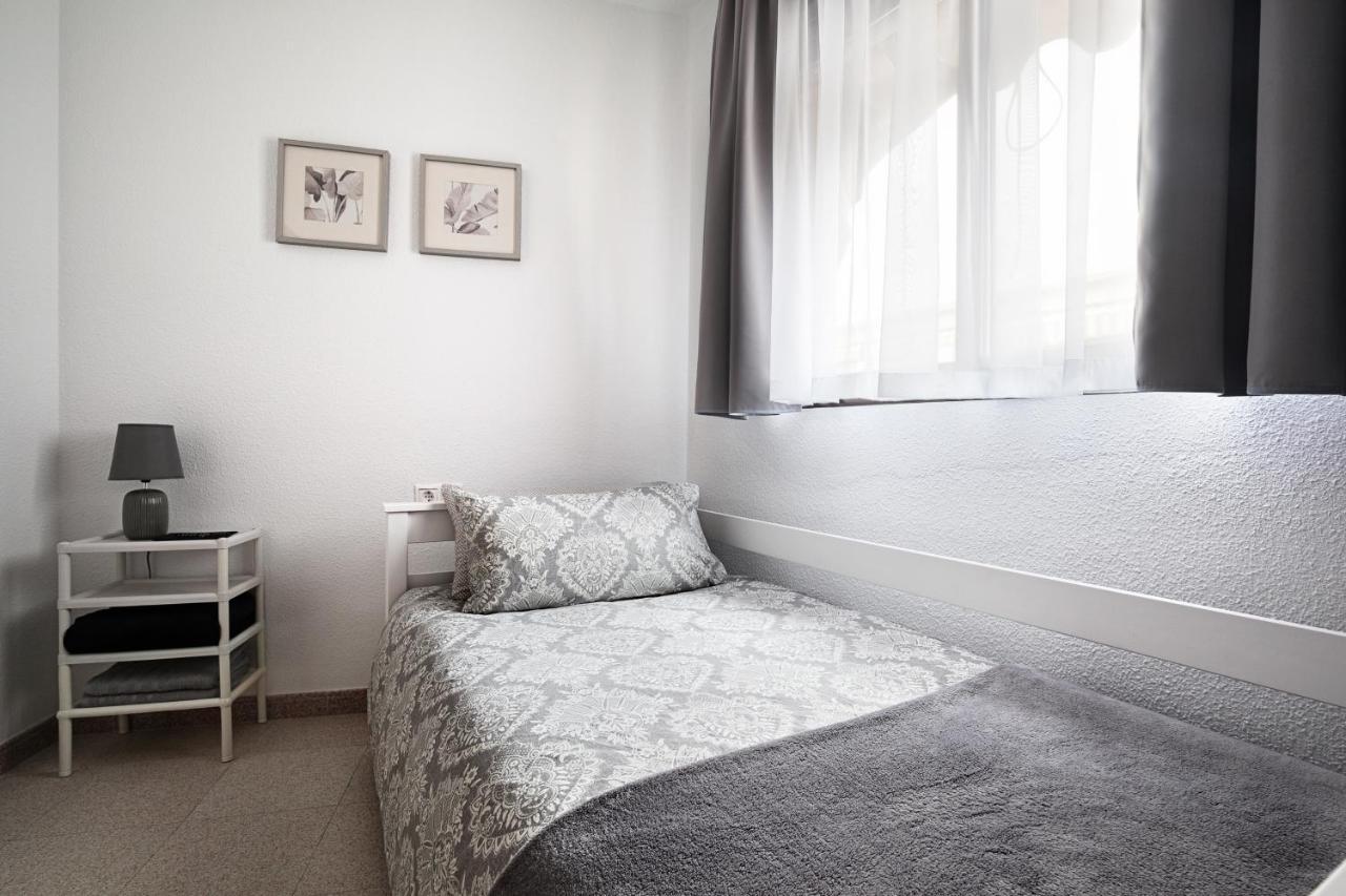 Appartement Hola Mar à Torrevieja Extérieur photo