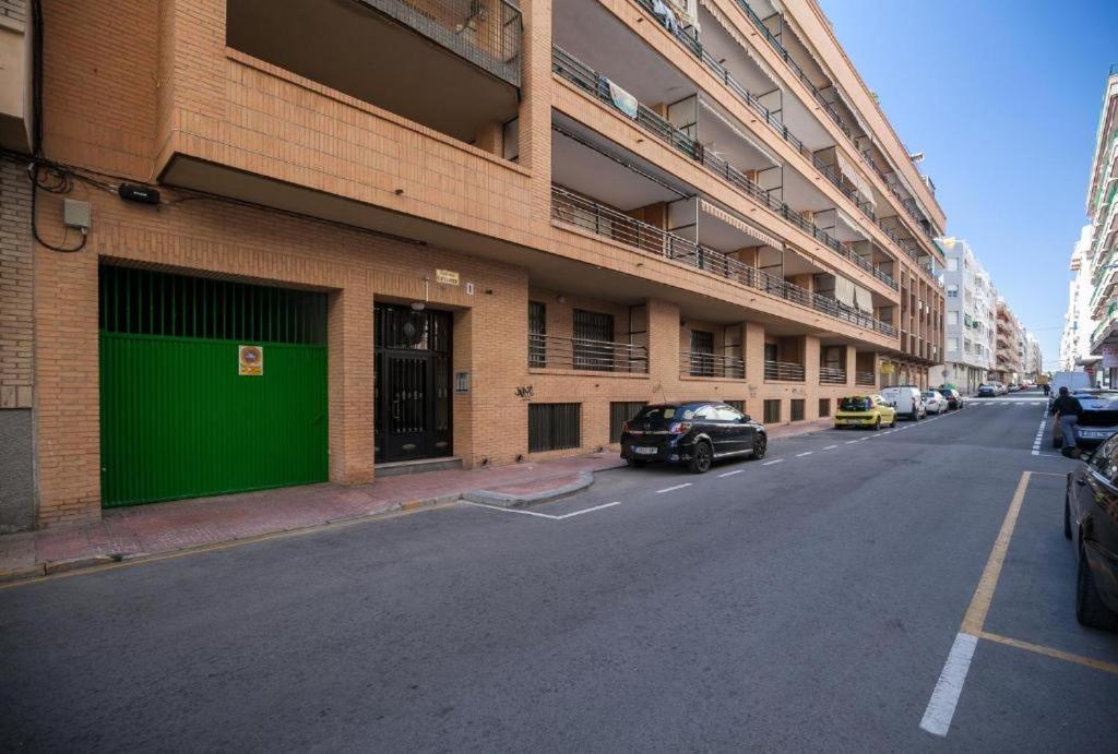 Appartement Hola Mar à Torrevieja Extérieur photo